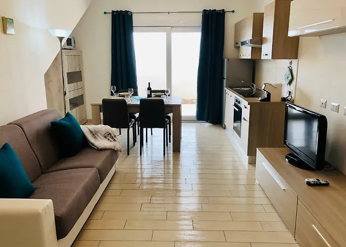 Tramonto Sea-front Apartament